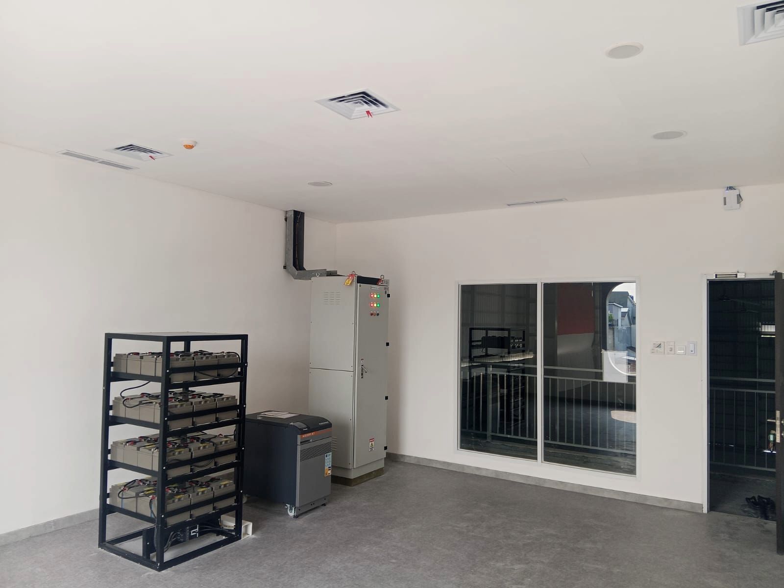 ⚡ START UP UPS 30 kVA – 3 PHASE Project IDS Hanggar, Pondok Cabe Tangerang ⚡